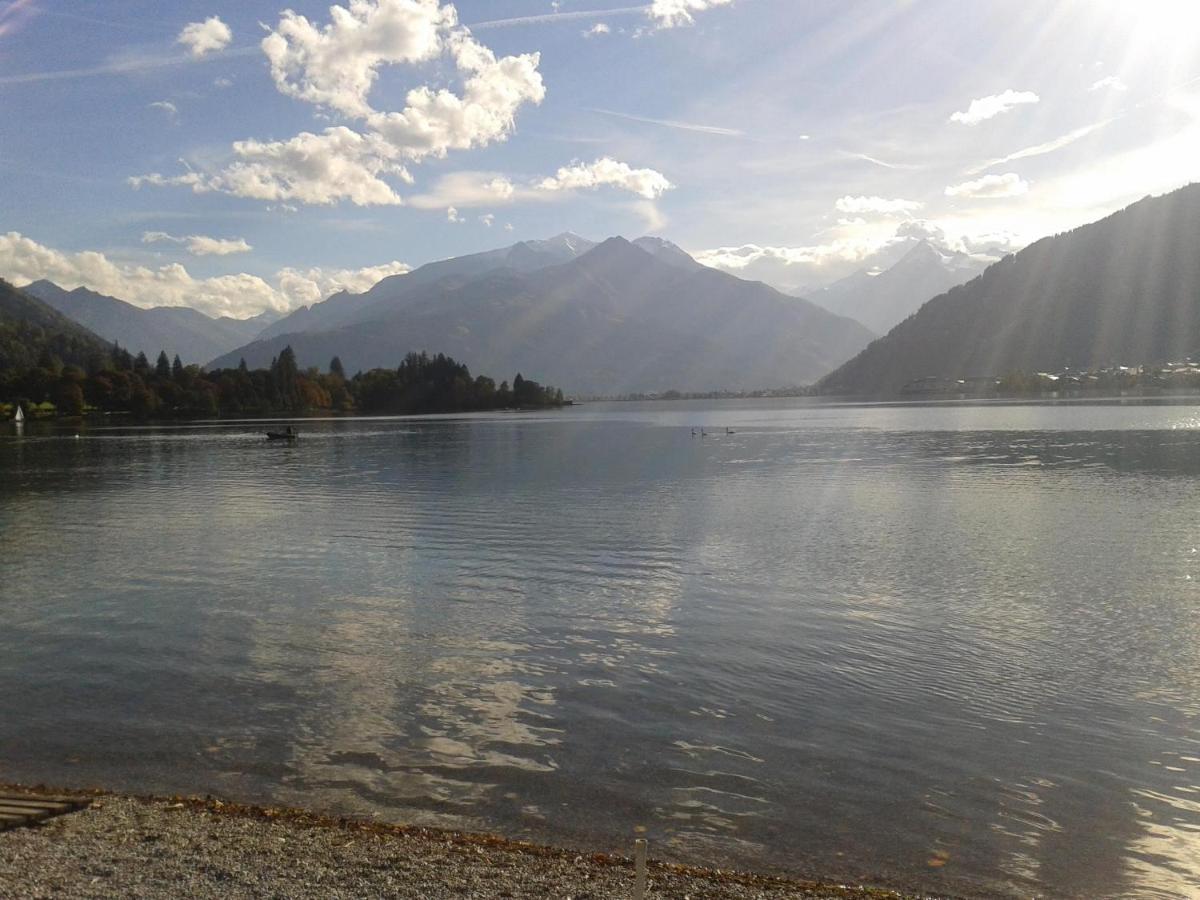 Wildente Am See Maishofen Exterior foto