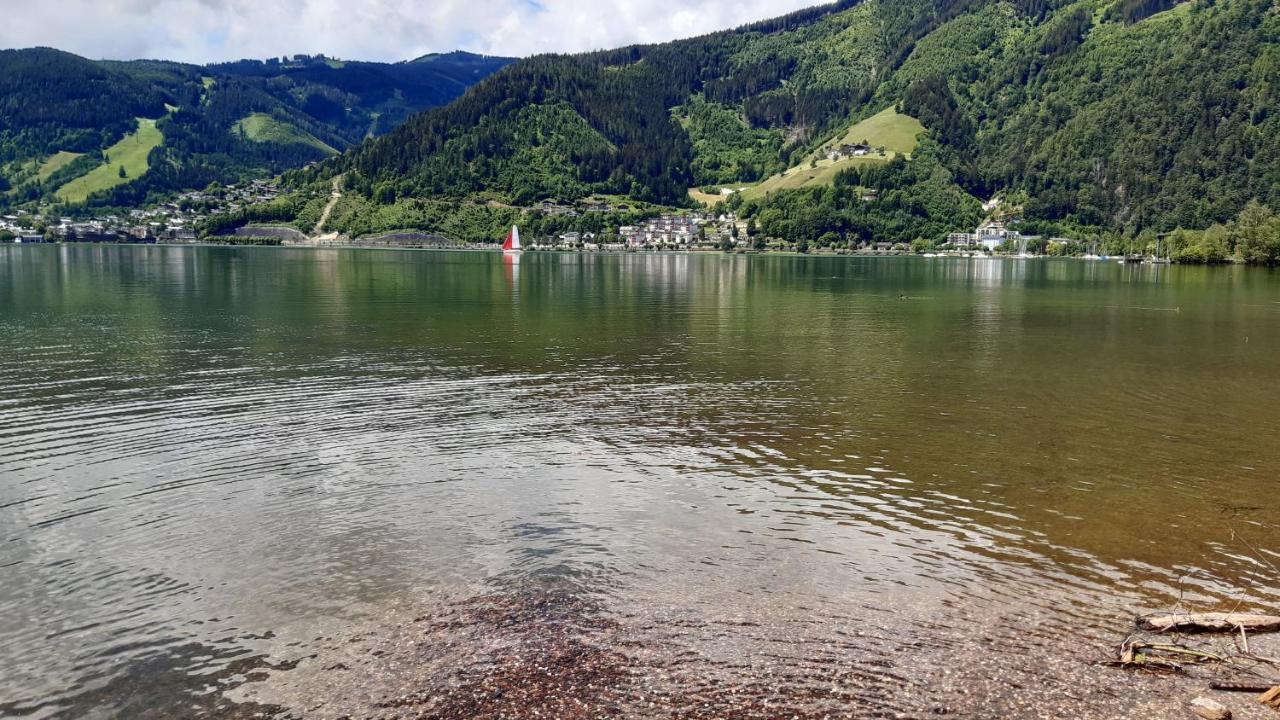 Wildente Am See Maishofen Exterior foto
