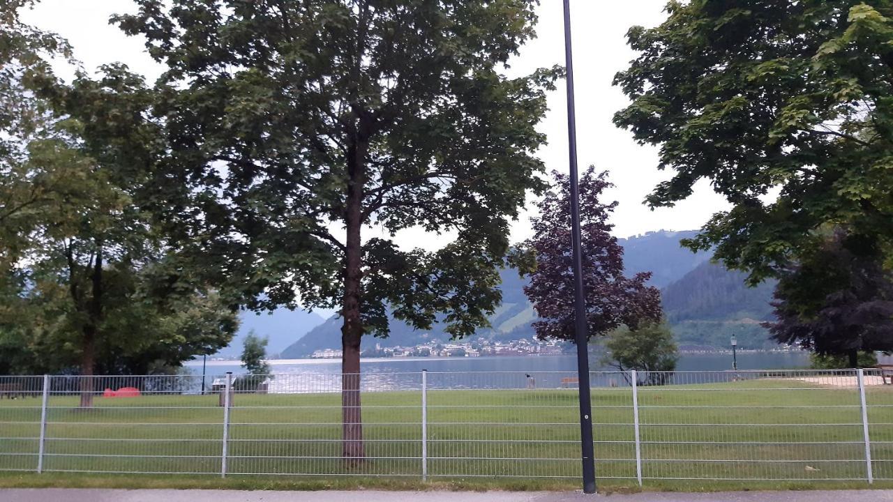 Wildente Am See Maishofen Exterior foto